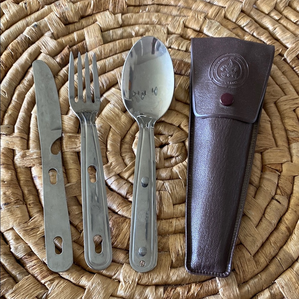 Vintage Stainless Boy Scouts Camp Chow Set with Brown Case!
